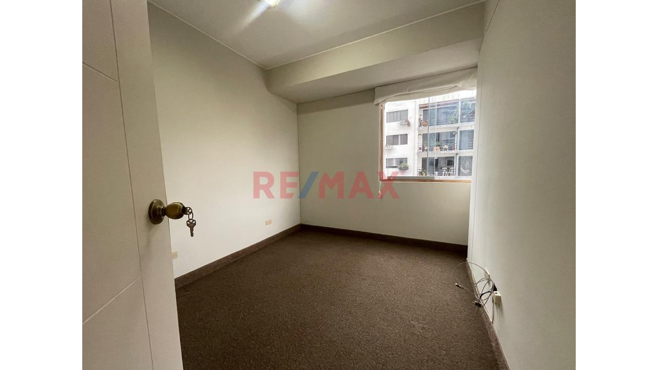 Venta | Excelente Departamento En Miraflores| 3 Dormitorios| 79.25 M2| Vista Exterior — foto 3