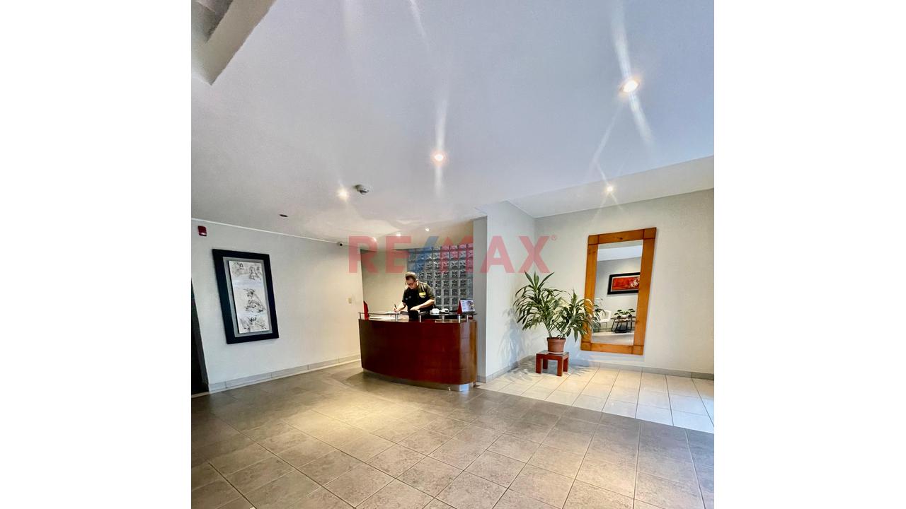 Venta | Excelente Departamento En Miraflores| 3 Dormitorios| 79.25 M2| Vista Exterior — foto 2