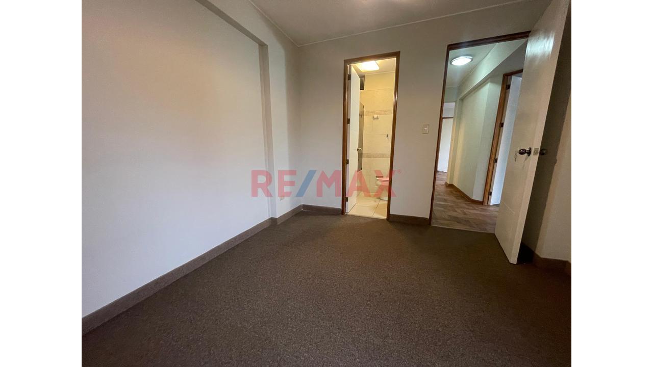 Venta | Excelente Departamento En Miraflores| 3 Dormitorios| 79.25 M2| Vista Exterior — foto 12