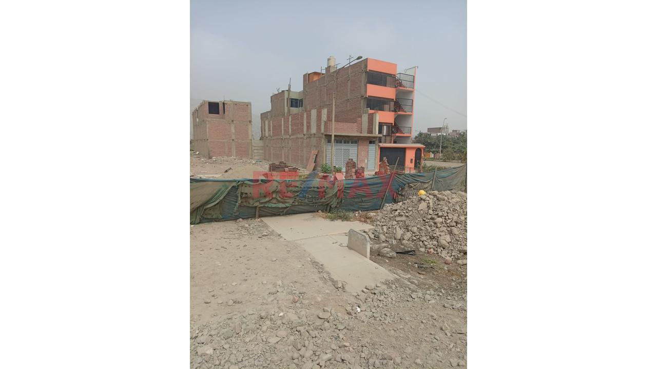 Vendo Terreno En La Urbanización Sol De Huampaní - Lurigancho - 1