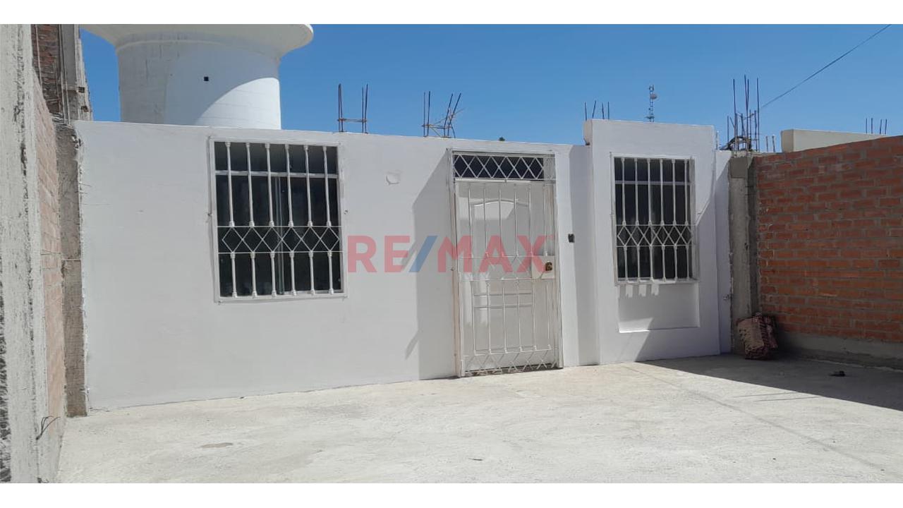 🏡 Casa En Venta Frente A Parque En Urb. Villa La Florida Ii, Sector Macacona — foto 2