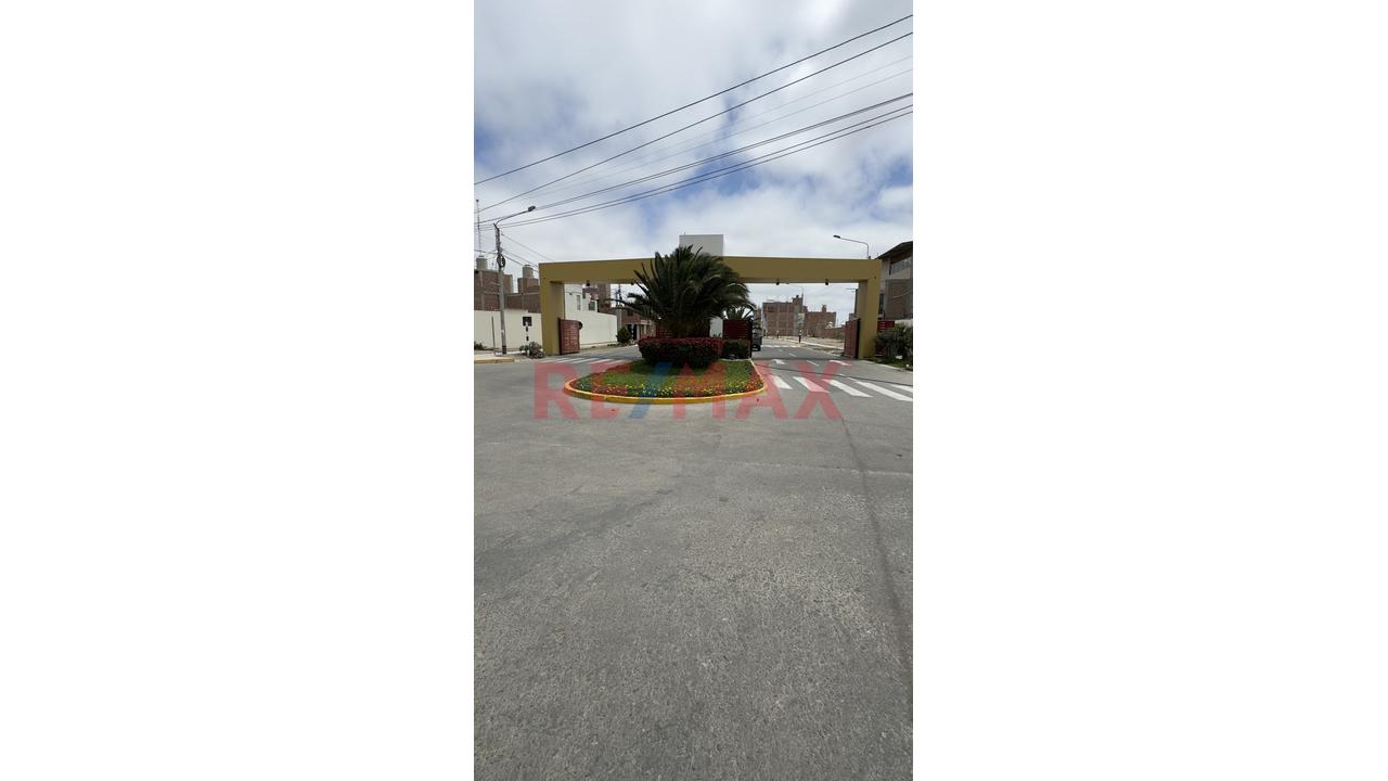 Oportunidad única Terreno ubicado en Pimentel Oportunidad única Terreno ubicado en Pimentel