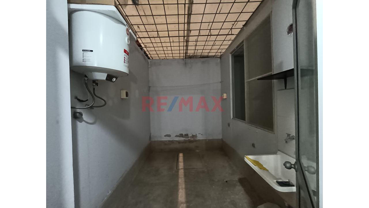 Alquiler De Departamento En Primer Piso - 5