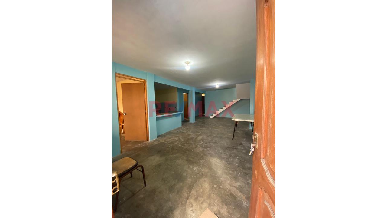 🏠 Venta De Casa De 3 Pisos En Villa El Salvador - 4