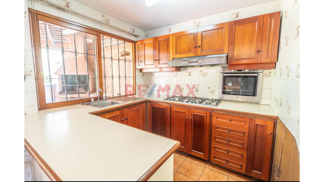 Hermosa Casa De Campo En Venta – La Cantuta - 3