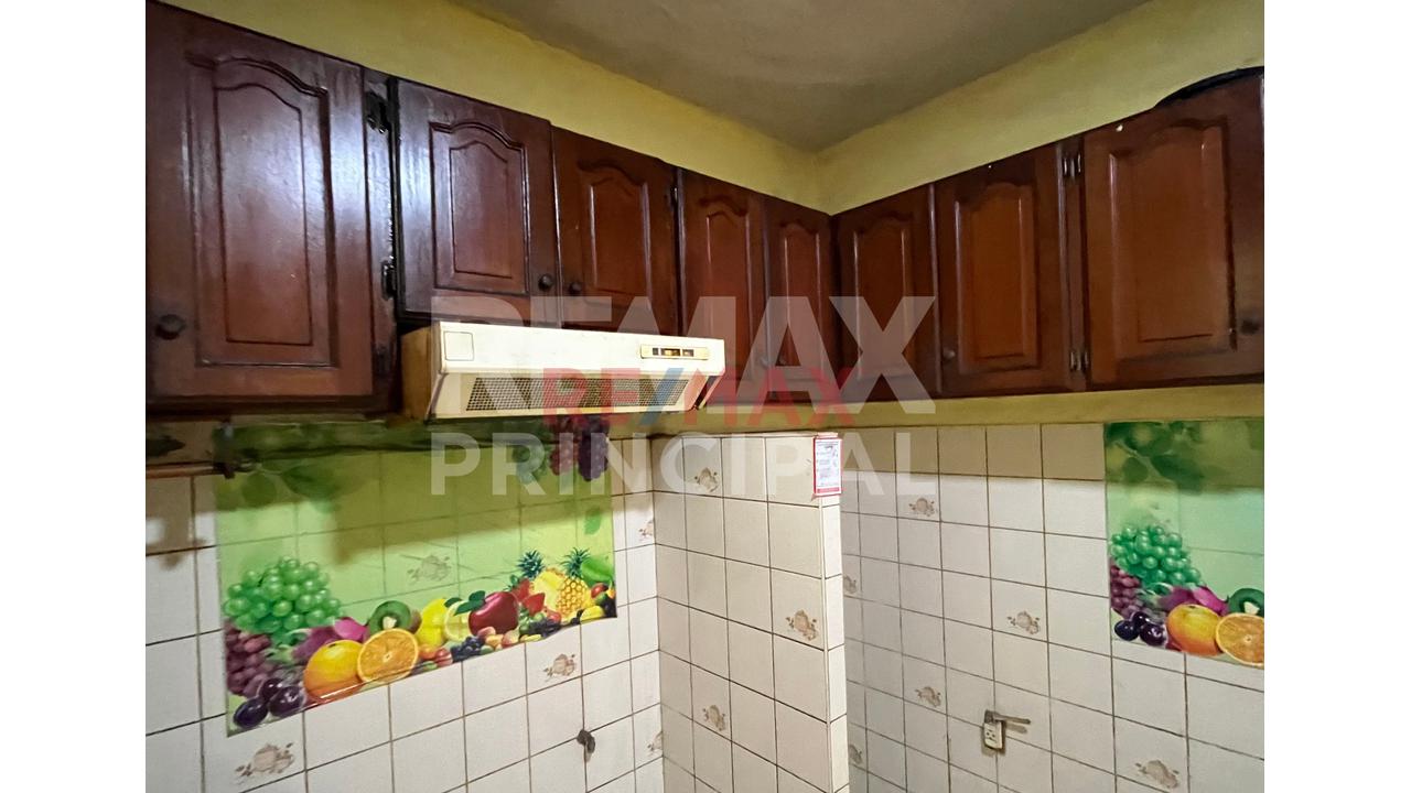 Venta De Casa En Avenida Urbanizacion El Alamo Comas - 11