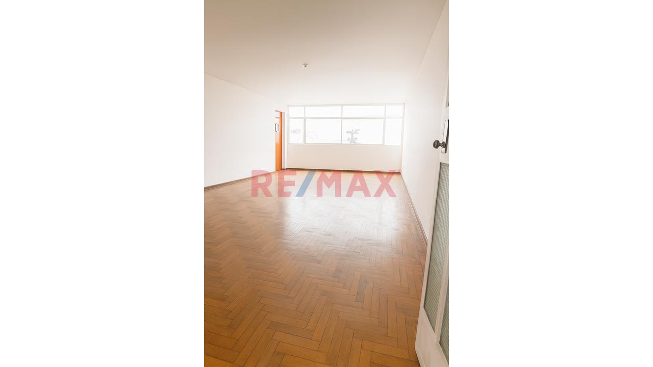 Venta De Oficina/Departamento – Zonificación Industria–Vivienda San Luis – Ubicación Estratégica Frente Al Estadio Municipal - 4