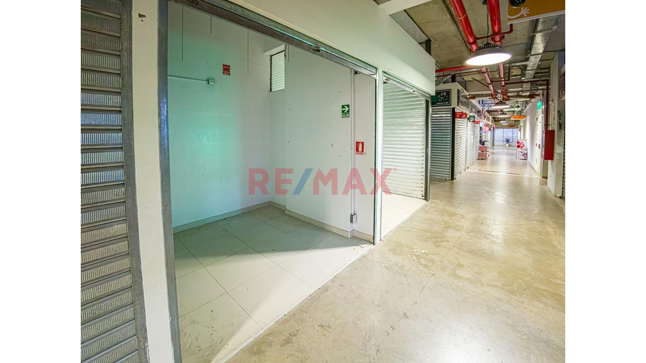 🏬 𝗩𝗘𝗡𝗧𝗔 𝗗𝗘 𝗦𝗧𝗔𝗡𝗗𝗦 𝗖𝗢𝗠𝗘𝗥𝗖𝗜𝗔𝗟𝗘𝗦 – 𝗖𝗢𝗟𝗢𝗡𝗜𝗔𝗟 𝗠𝗔𝗥𝗞𝗘𝗧, 𝗕𝗘𝗟𝗟𝗔𝗩𝗜𝗦𝗧𝗔 - 11