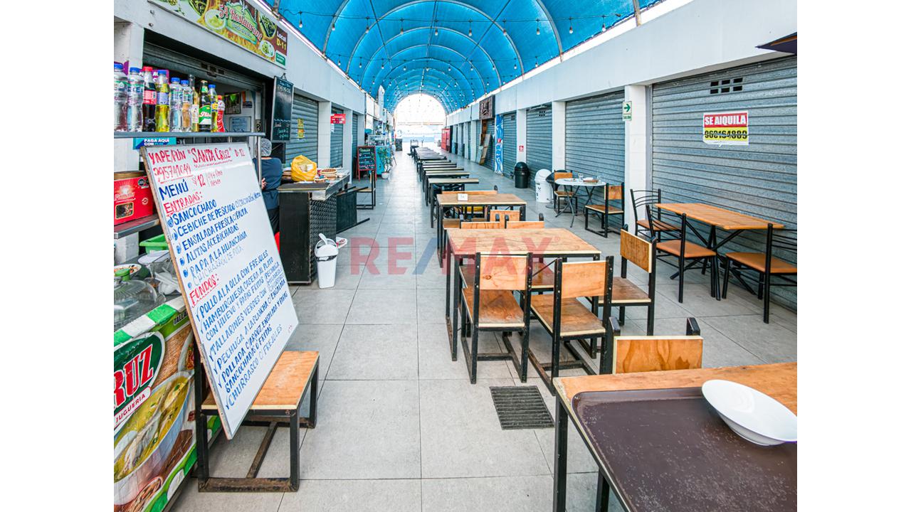 🏬 𝗩𝗘𝗡𝗧𝗔 𝗗𝗘 𝗦𝗧𝗔𝗡𝗗𝗦 𝗖𝗢𝗠𝗘𝗥𝗖𝗜𝗔𝗟𝗘𝗦 – 𝗖𝗢𝗟𝗢𝗡𝗜𝗔𝗟 𝗠𝗔𝗥𝗞𝗘𝗧, 𝗕𝗘𝗟𝗟𝗔𝗩𝗜𝗦𝗧𝗔 - 9
