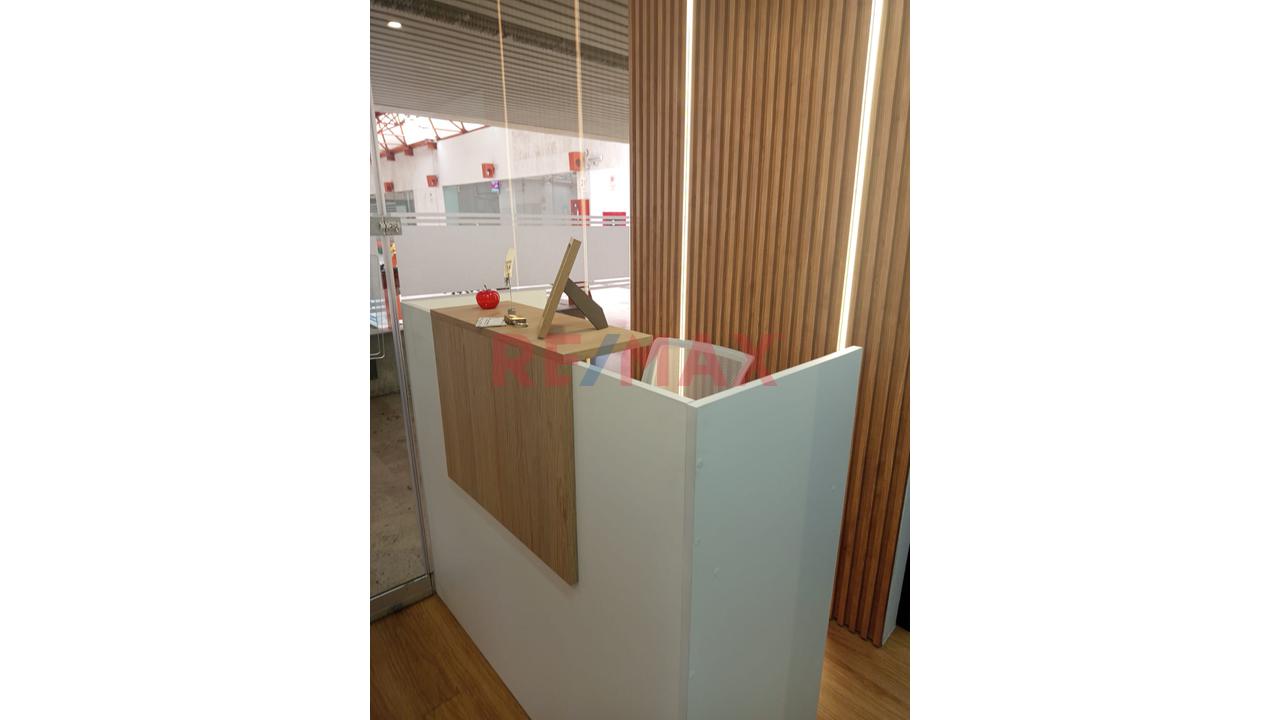 Alquiler De Tienda / Oficina Comercial – Centro Comercial -Molicentro - 7