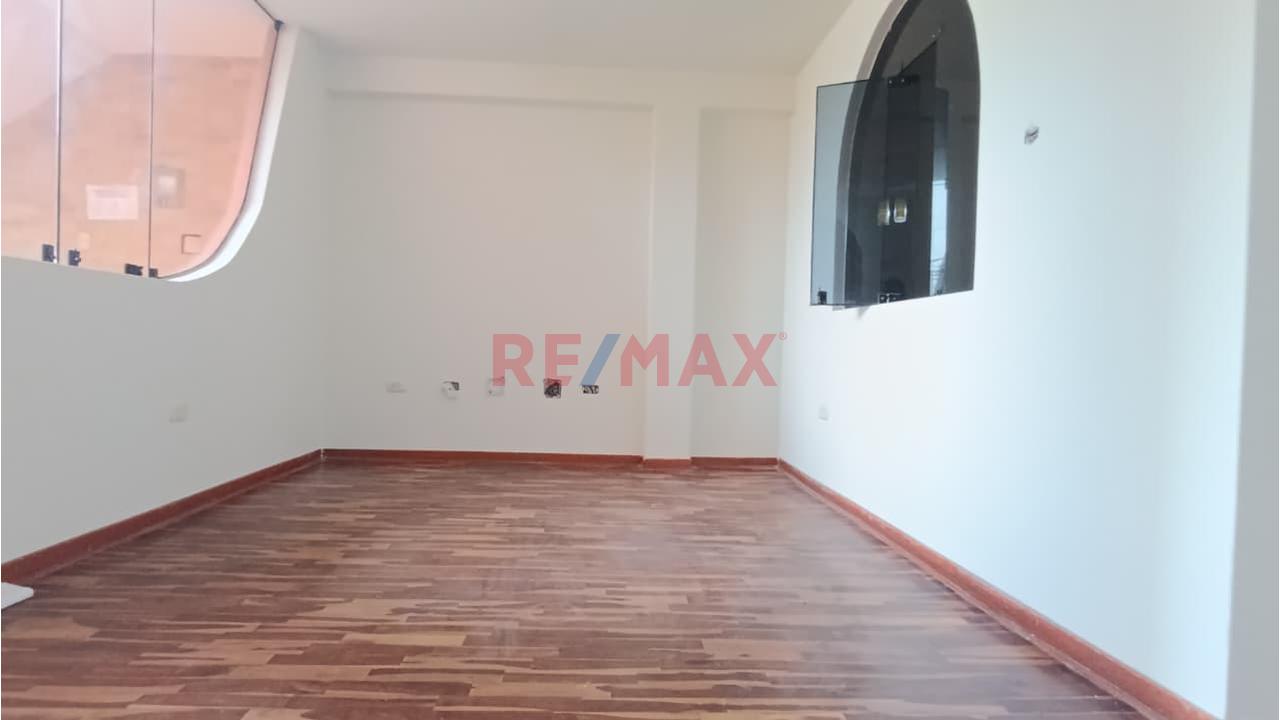 Vendo Dpto. 3 Dor. 2Do Piso- Urb. Horizonte De Naranjal- Smp - 2