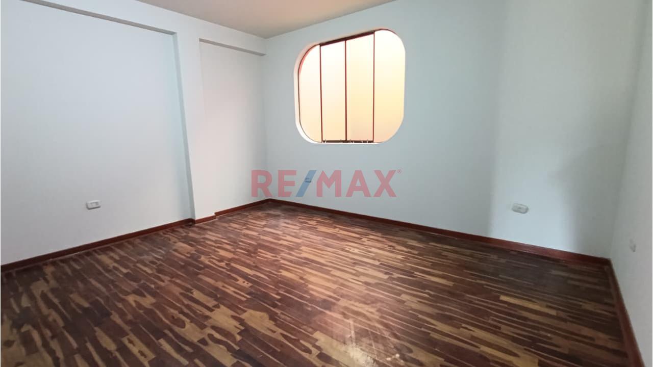 Vendo Dpto. 3 Dor. 2Do Piso- Urb. Horizonte De Naranjal- Smp - 12