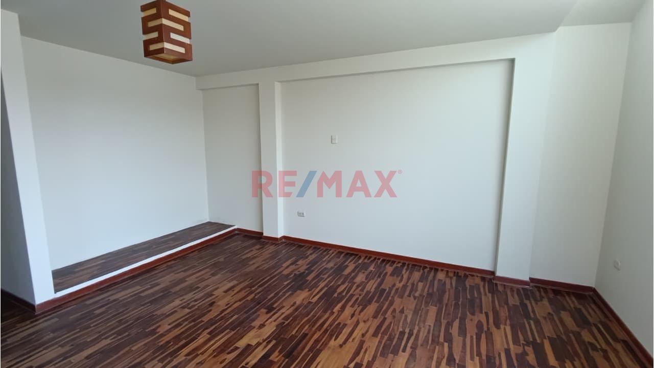 Vendo Dpto. 3 Dor. 2Do Piso- Urb. Horizonte De Naranjal- Smp - 10