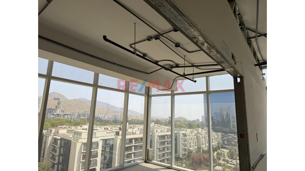 🏢 Oficina En Venta – Surco (Zona Empresarial Golf Los Incas) - 9
