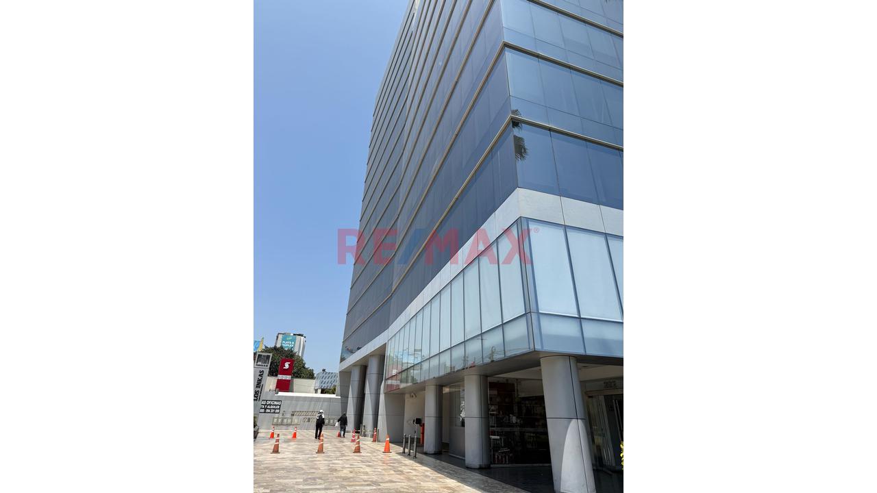 🏢 Oficina En Venta – Surco (Zona Empresarial Golf Los Incas) - 17