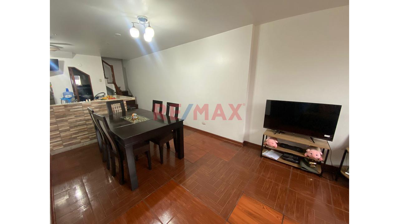 Vendo Casa Como Terreno En San Isidro - Los Petirojos - 5