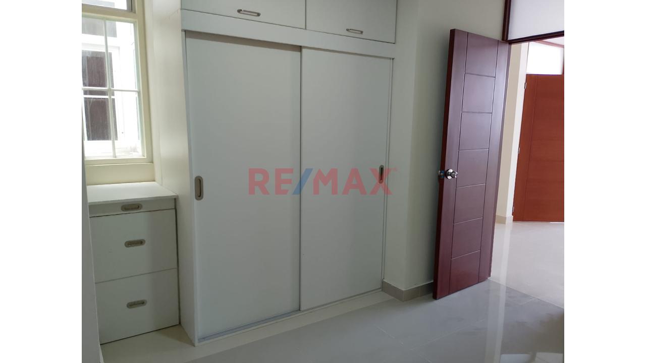 Se Vende Casa Edifico En Surco. — foto 11