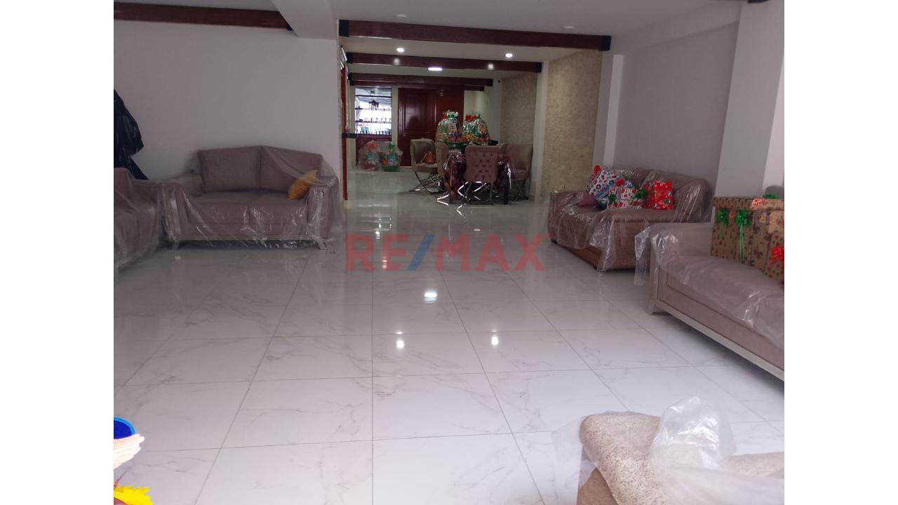 Se Vende Casa Edifico En Surco. - 21