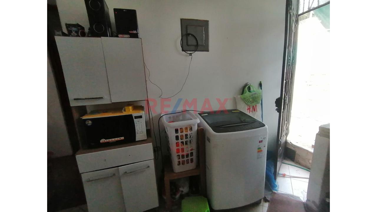 Venta Casa En Urb Avifap - 2