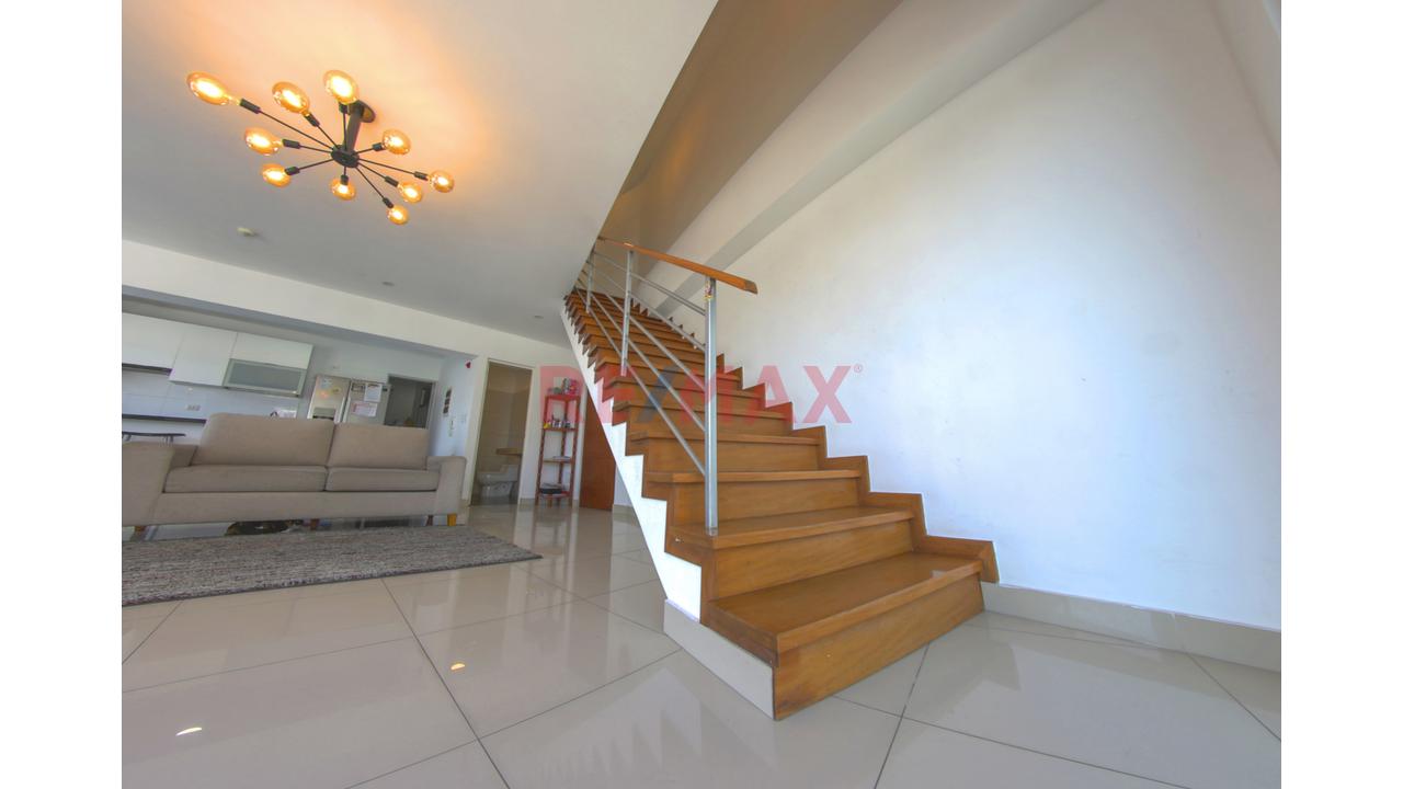 Vendo Lindo Duplex Con Balcón En Surquillo Límite Con San Isidro - 13