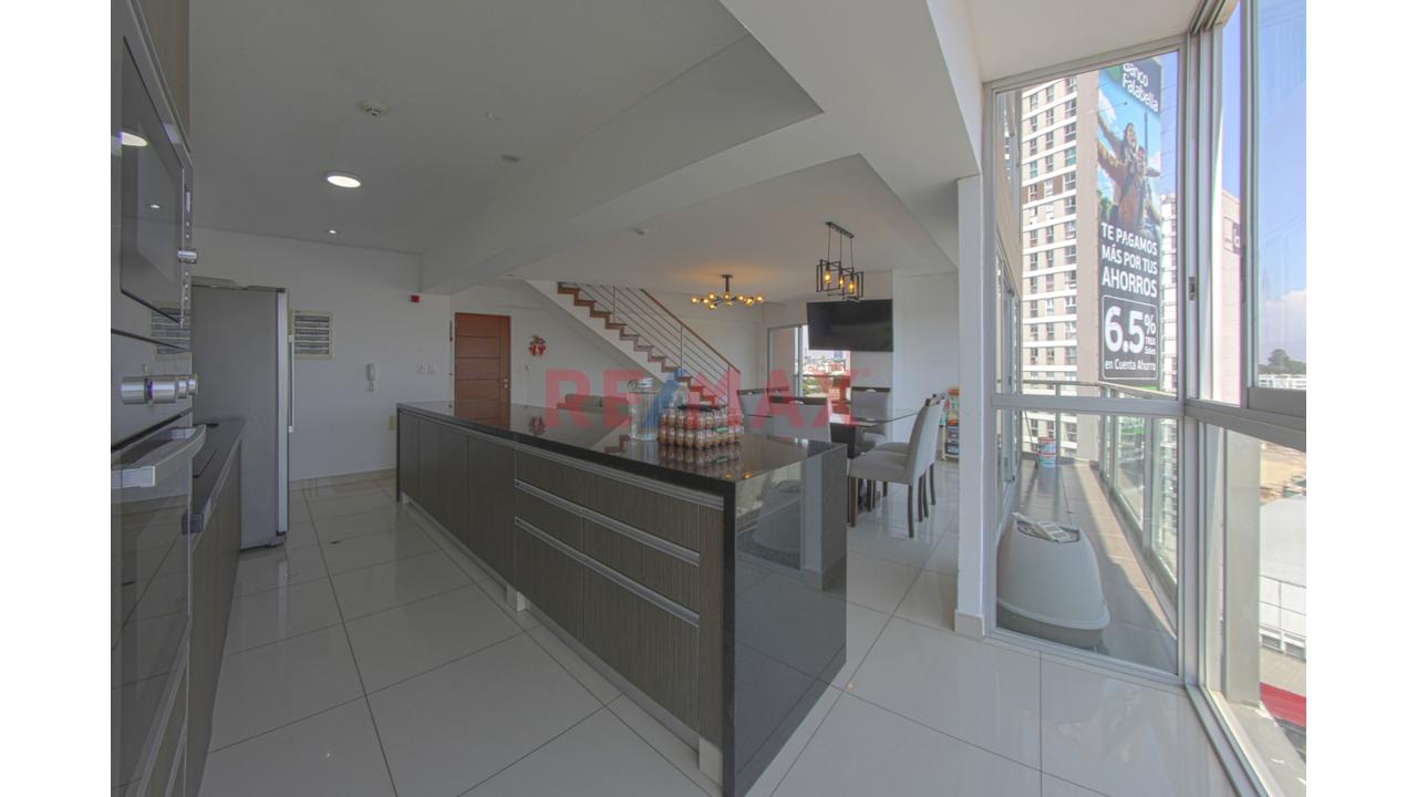 Vendo Lindo Duplex Con Balcón En Surquillo Límite Con San Isidro - 5