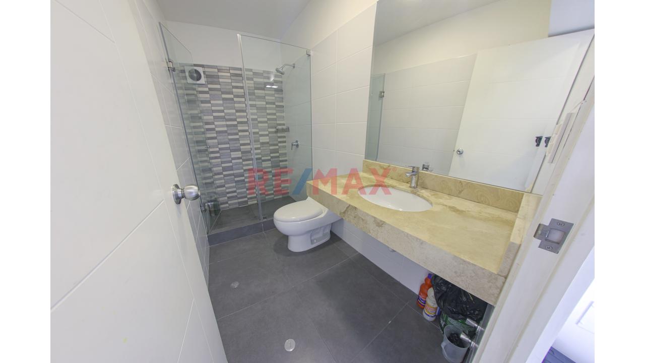 Vendo Lindo Duplex Con Balcón En Surquillo Límite Con San Isidro - 15