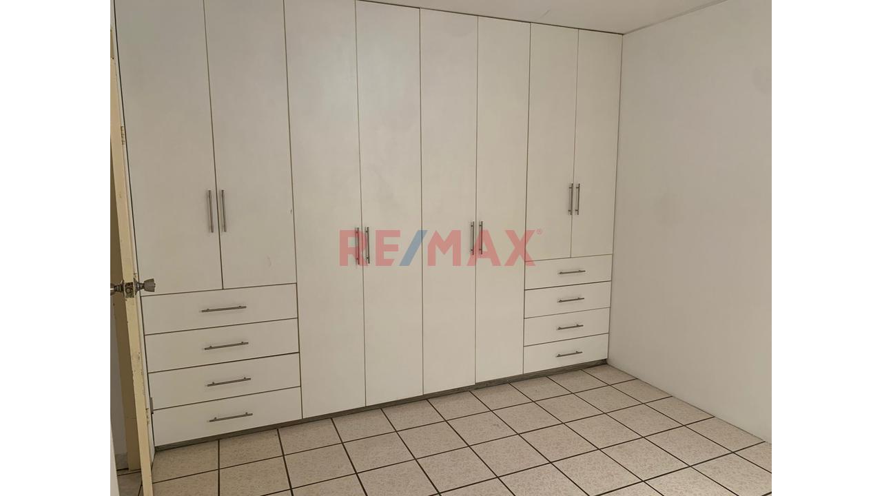 Oportunidad Vendo Departamento + Mini Departamento ¡2 En 1! — Frente Al Parque Loma Amarilla – Surco - 12