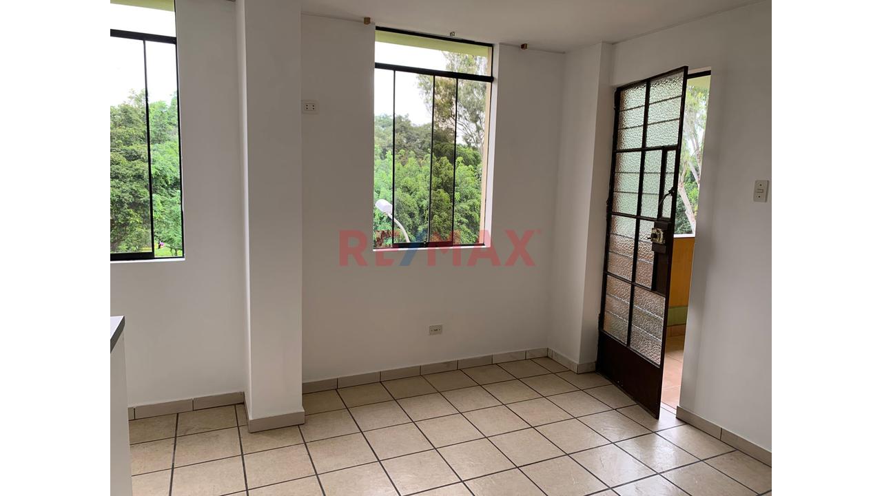 Oportunidad Vendo Departamento + Mini Departamento ¡2 En 1! — Frente Al Parque Loma Amarilla – Surco - 17