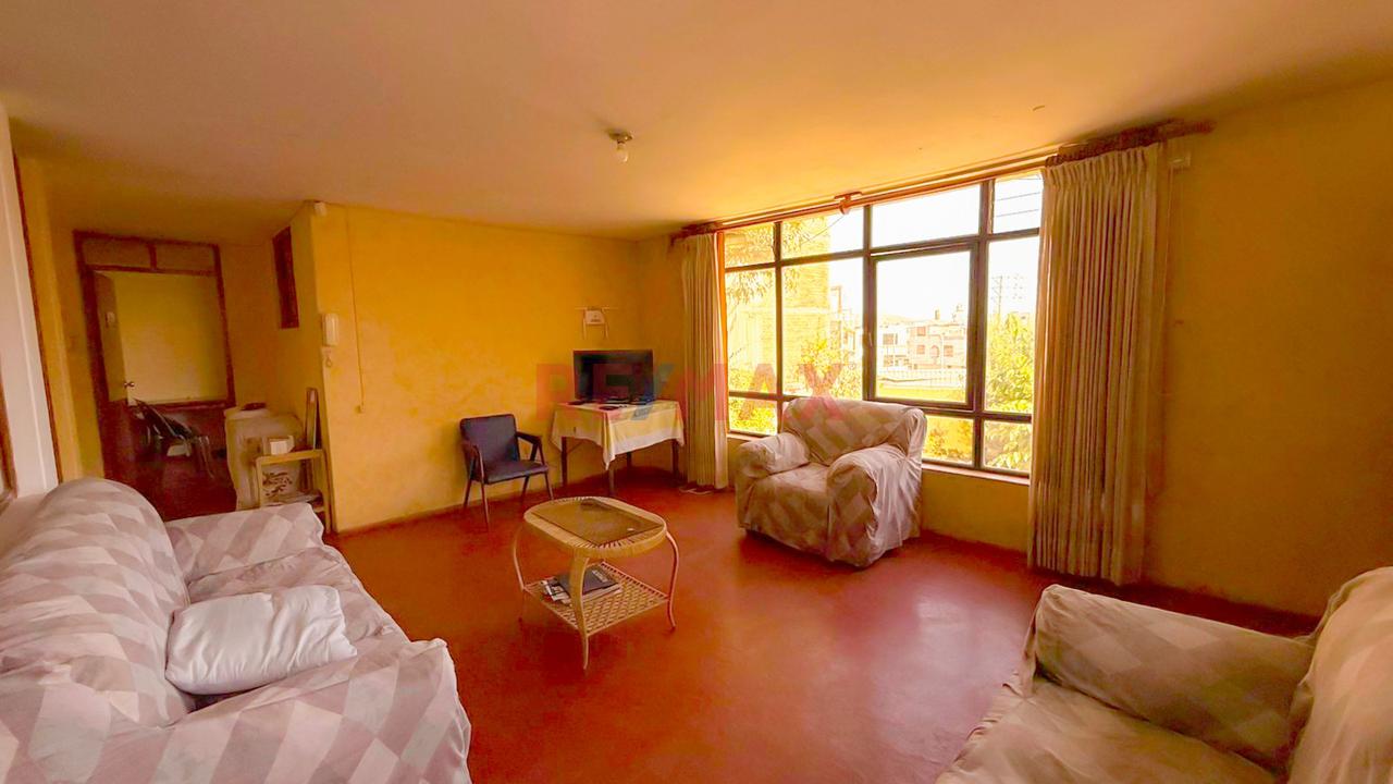 Casa En Venta Con Amplio Jardin!! - 13