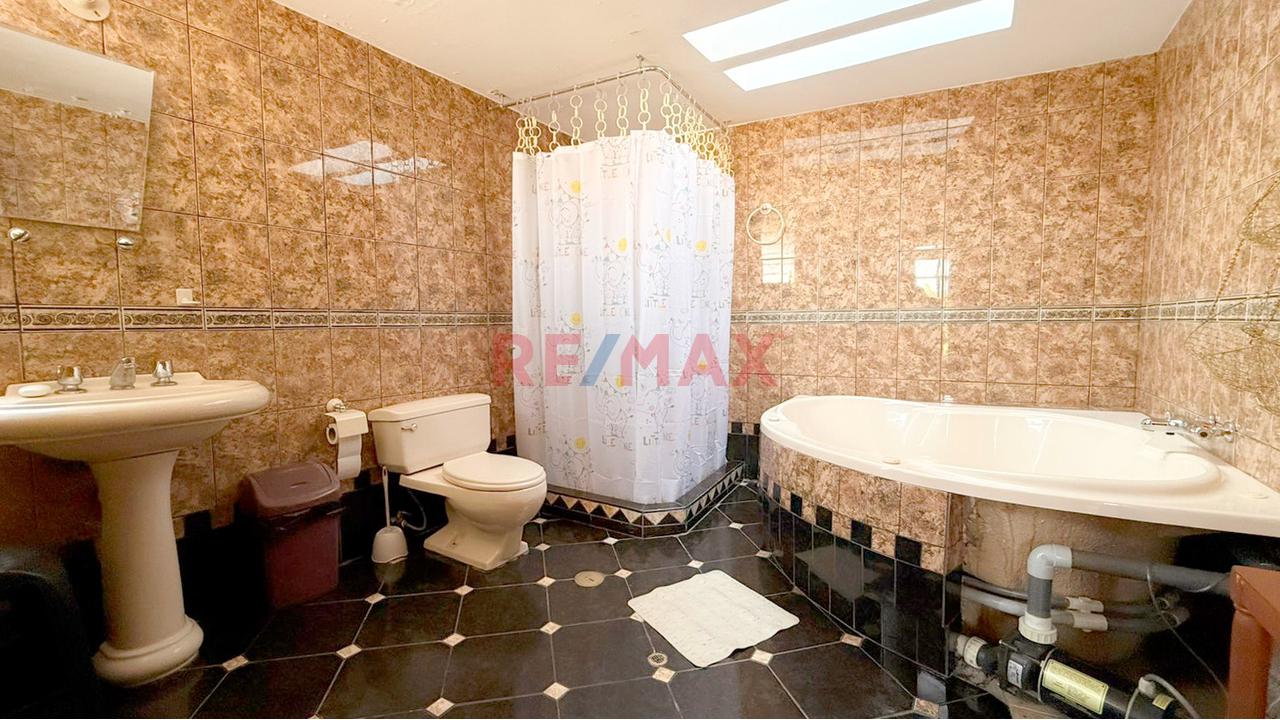 Casa En Venta Con Amplio Jardin!! - 11