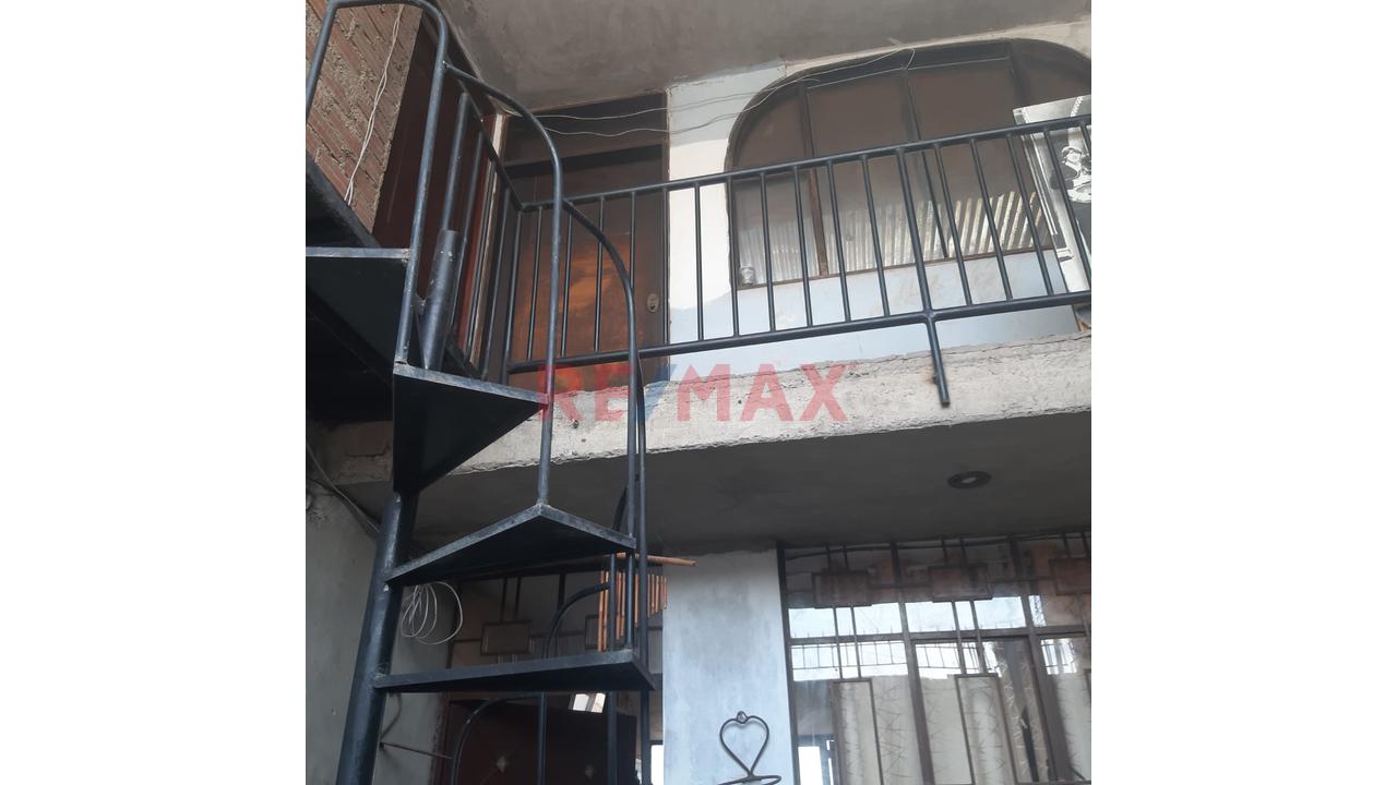 Casa Con Local Comercial En Venta – Ideal Para Negocio E Inversión Frente A Avenidas