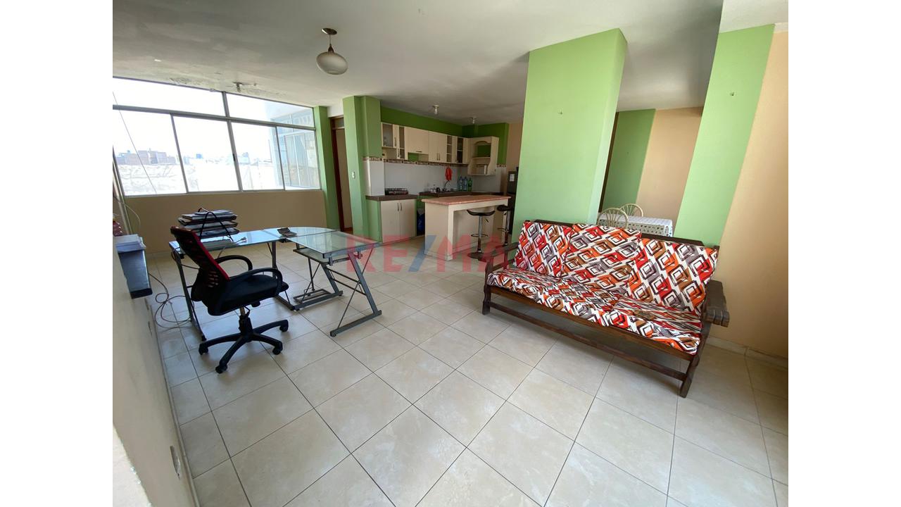 Departamento En Venta En Huanchaco - 2