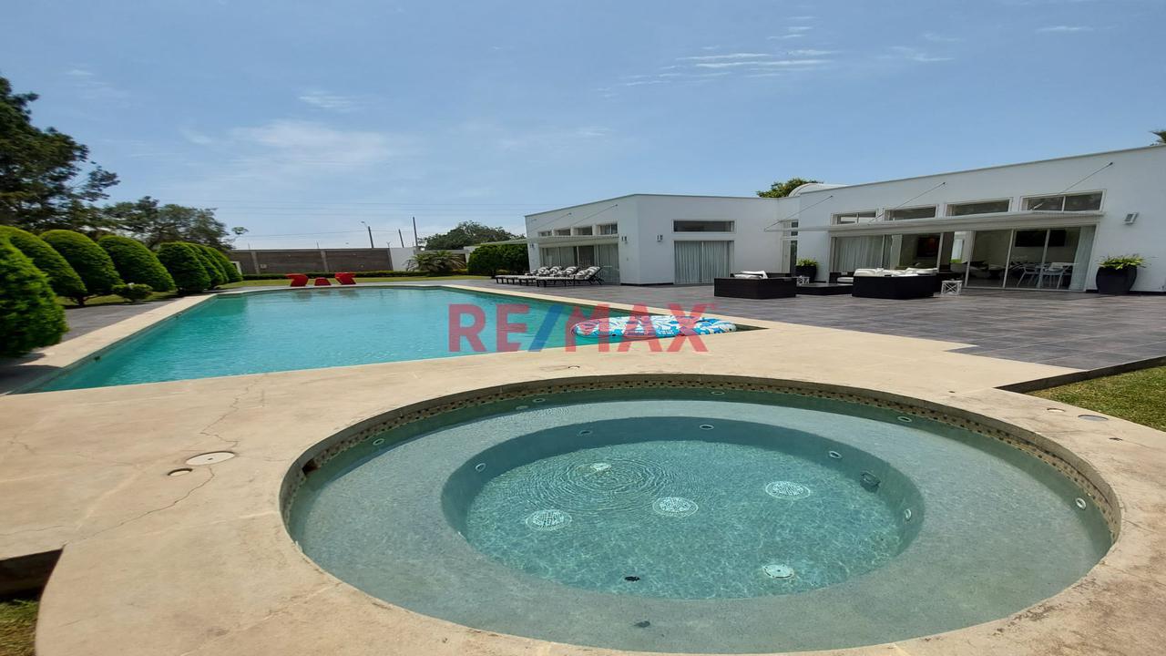 Casa En Venta En Lurin - 1