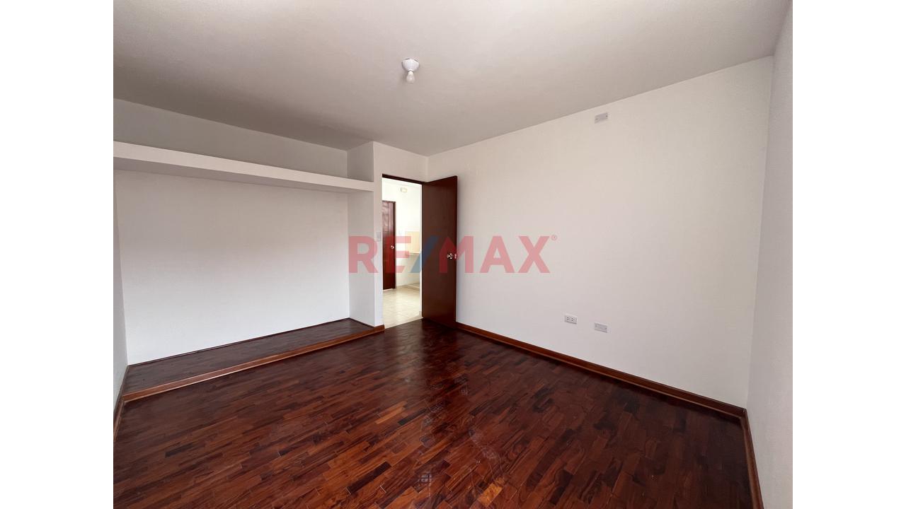 Departamento De Estreno En Venta En El Agustino Con Terraza Y 4 Dormitorios — foto 7