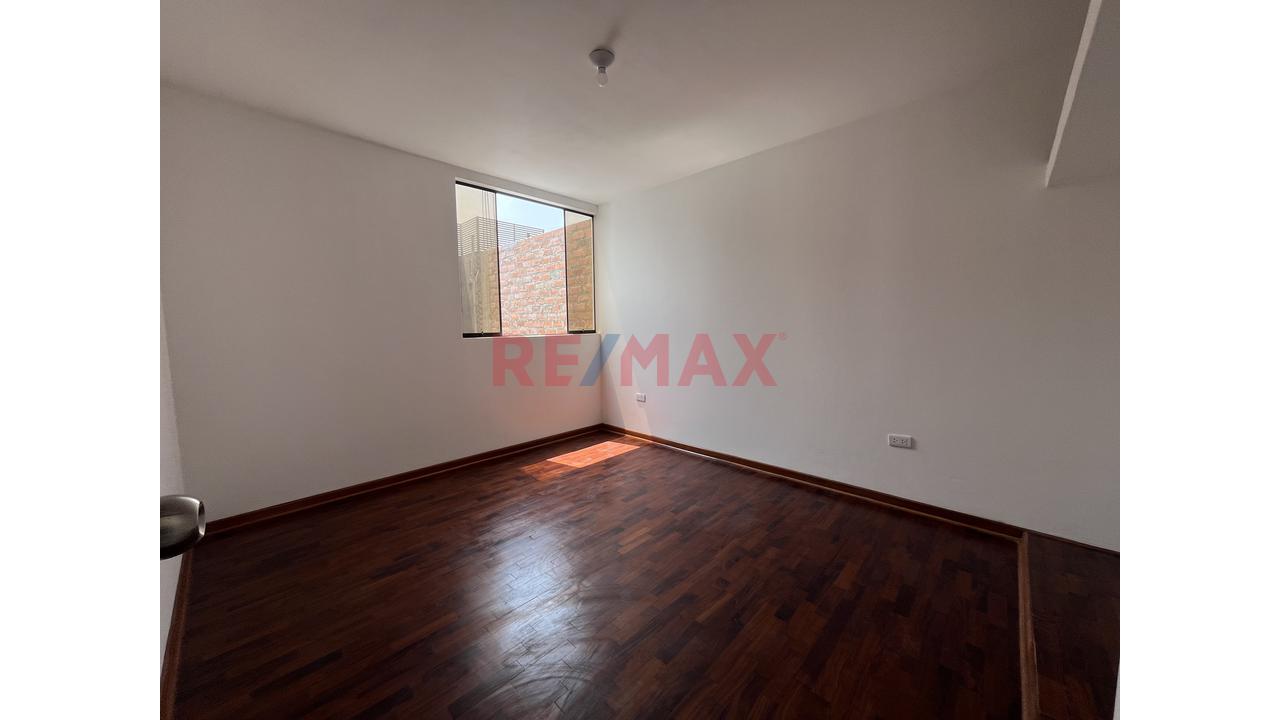 Departamento De Estreno En Venta En El Agustino Con Terraza Y 4 Dormitorios — foto 9