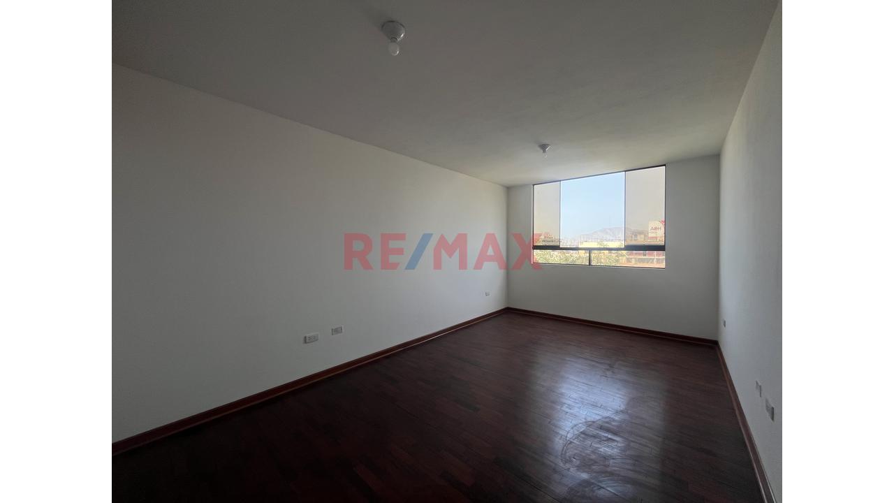 Departamento De Estreno En Venta En El Agustino Con Terraza Y 4 Dormitorios — foto 5