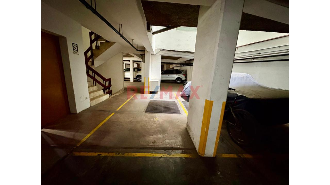 🏡 ¡Vive En San Borja – Zona Exclusiva! 🌳✨ Bajó De Precio!!! — foto 13