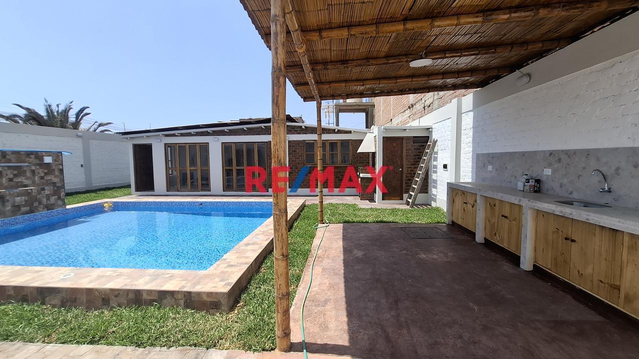 Casa En Venta En Amplio Terreno – Playa Los Pulpos, Lurín - 1