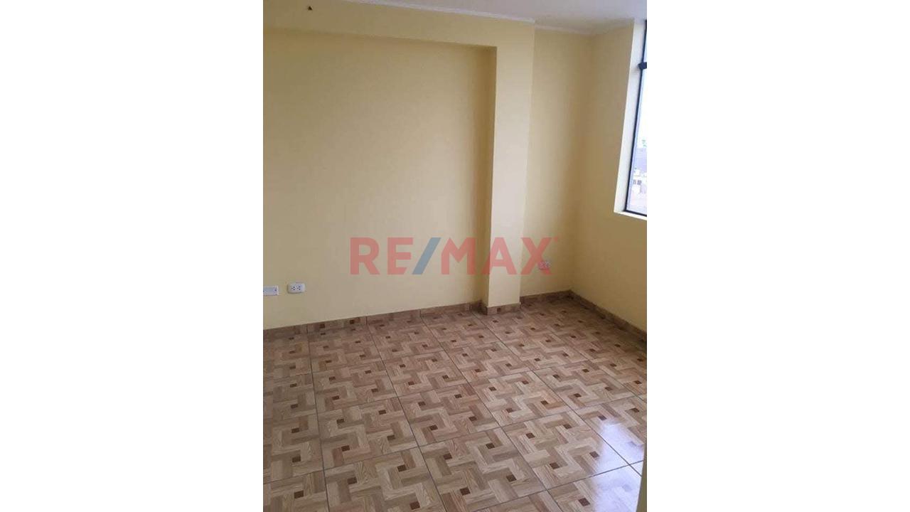 🏡 ¡Oportunidad Única! Vendo Hermoso Departamento Duplex En El Corazon De Los Olivos — foto 11
