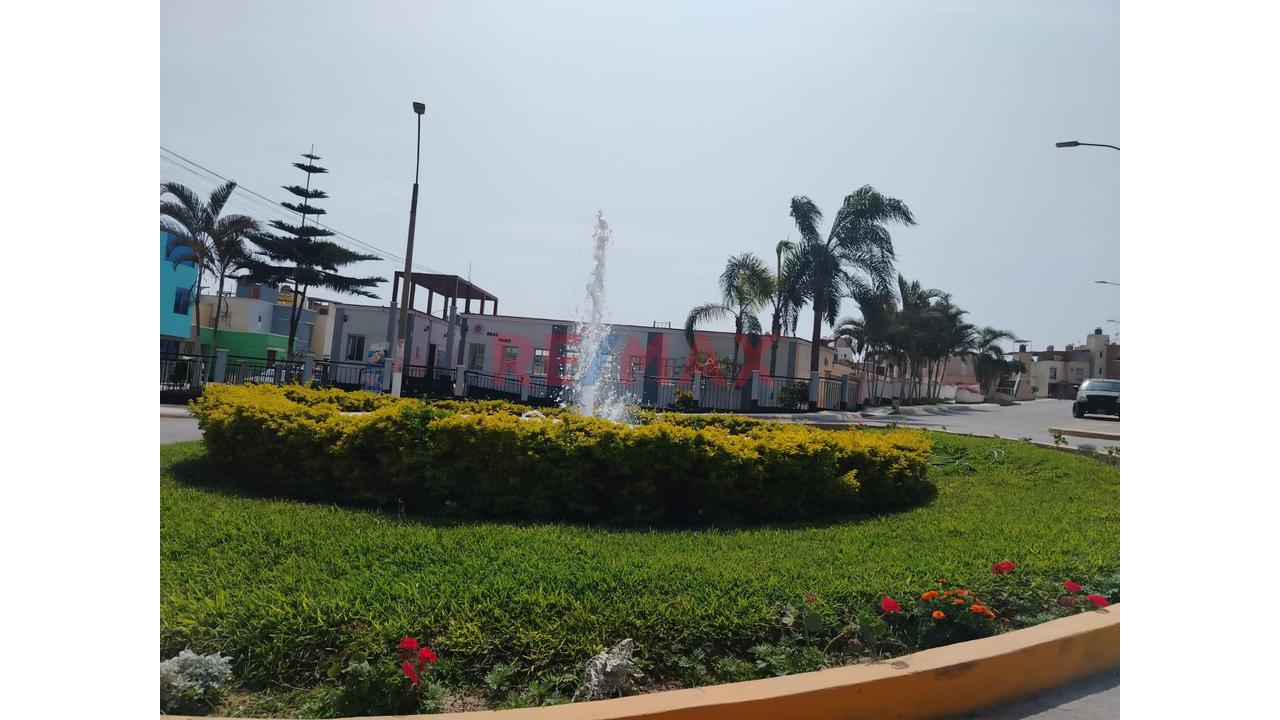 Venta De Casa  De  Piso Y Medio En Condominios Villa Club 2 En Carabayllo — foto 5