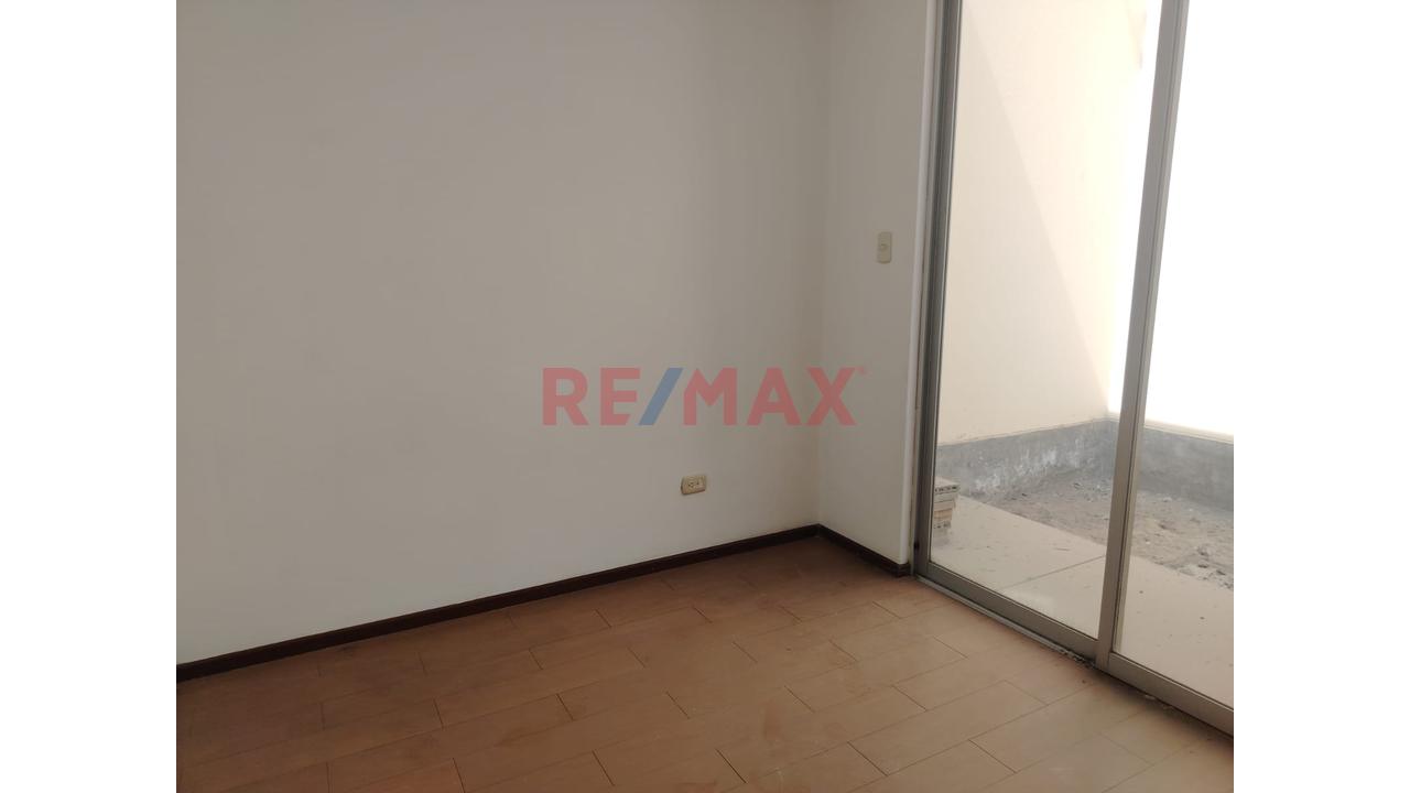 Venta De Casa  De  Piso Y Medio En Condominios Villa Club 2 En Carabayllo — foto 2