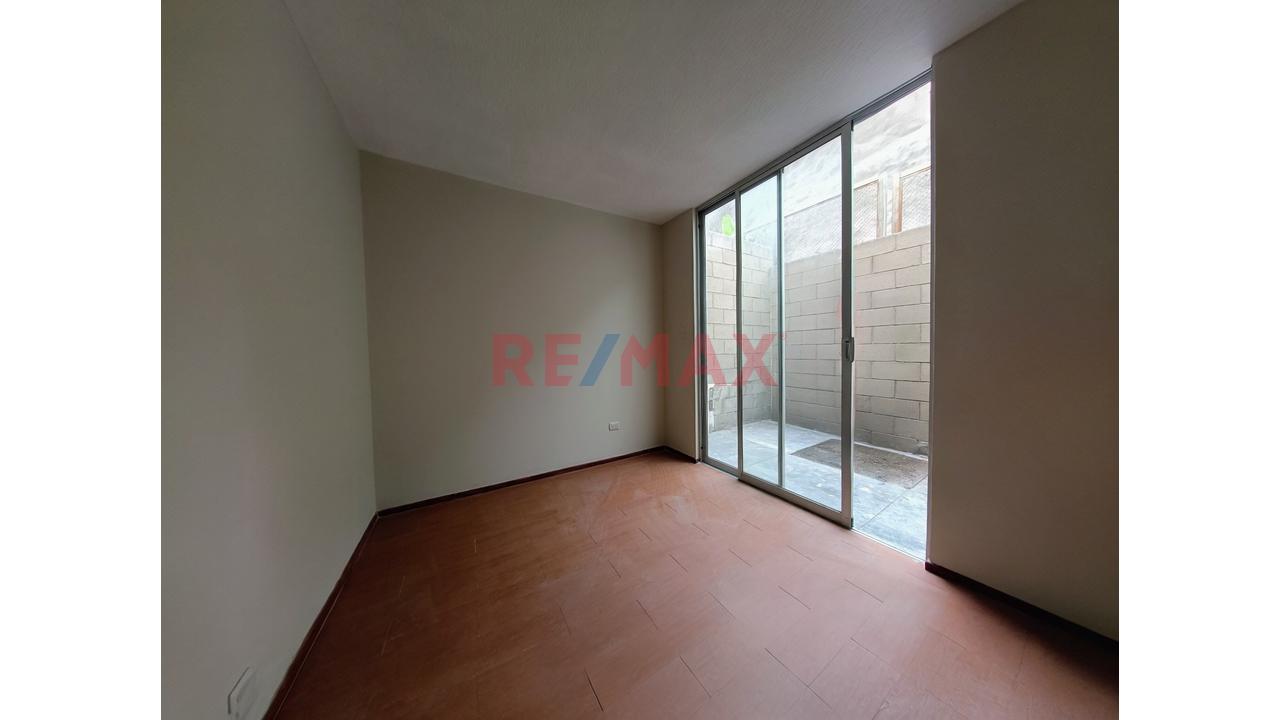 Casa en Venta de 3 dormitorios ubicado en Carabayllo Casa en Venta de 3 dormitorios ubicado en Carabayllo