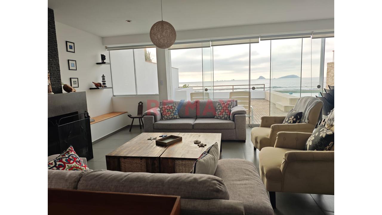 Venta De Casa En Playa Señoritas – Punta Hermosa,  Frente Al Mar, Entregable En Abril 2026 - 3