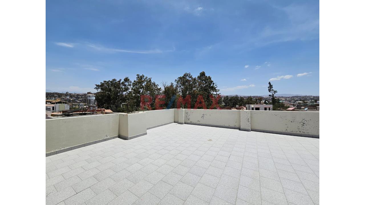 🏢 Monoambiente En Venta – Urbanización Lara, Socabaya - 3