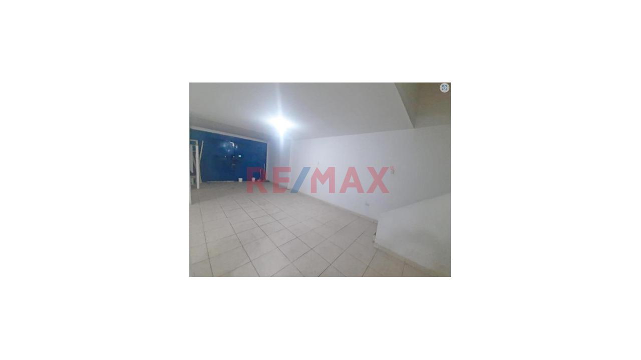 En Venta Local Comercial De 2 Pisos, 183 M2.   Excelente Ubicación, Chacra Colorada, Breña. - 7