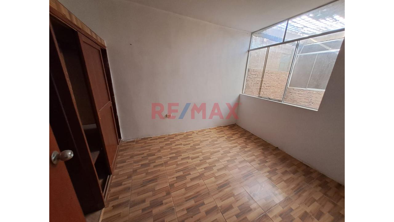 Casa En Venta Cerca Unprg Lambayeque - 11