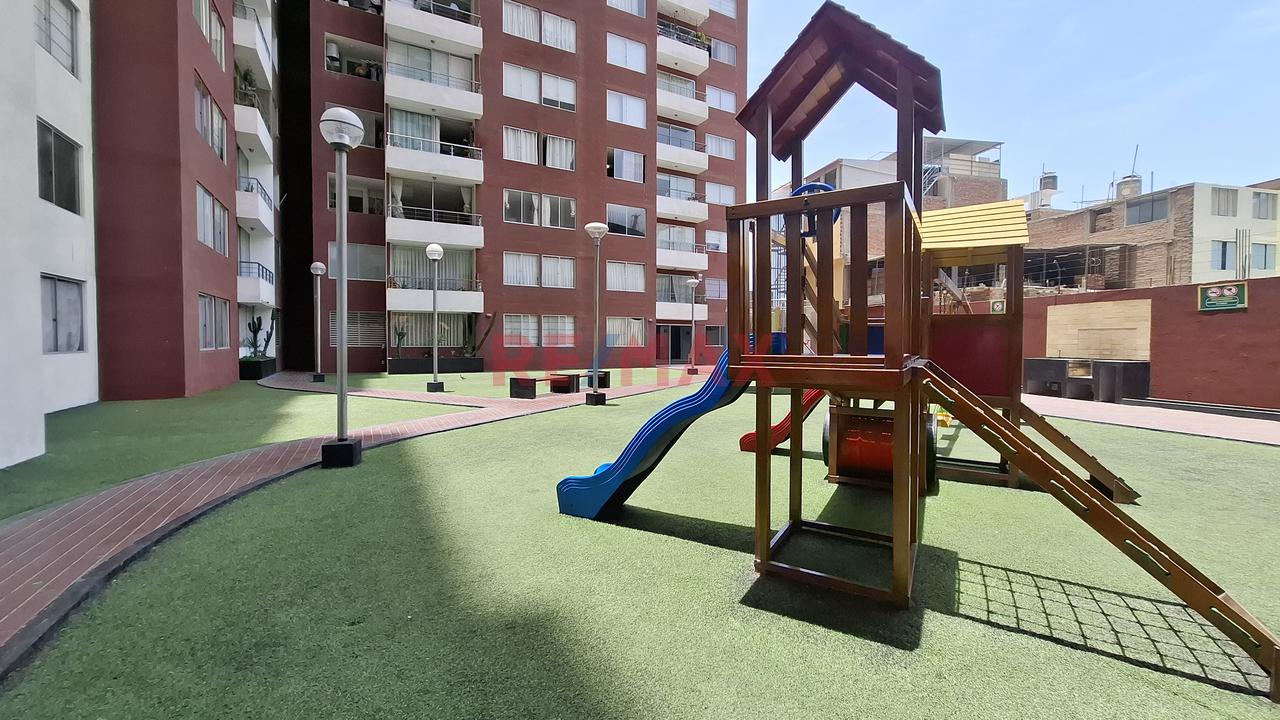 Dúplex Moderno En Venta – Condominio El Mirador, Surco — foto 3