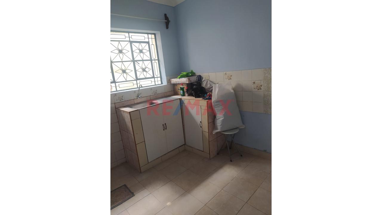 Se Vende Casa, Calle Arequipa, San Martin De Porres — foto 6
