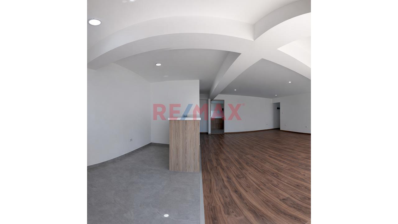 Amplio Penthouse Con Hermosa Vista En Cayma - 4