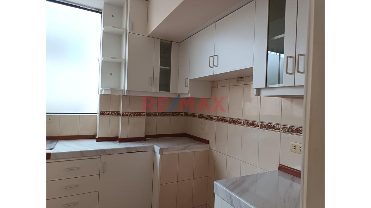 Venta Lindo Departamento San Borja - 14